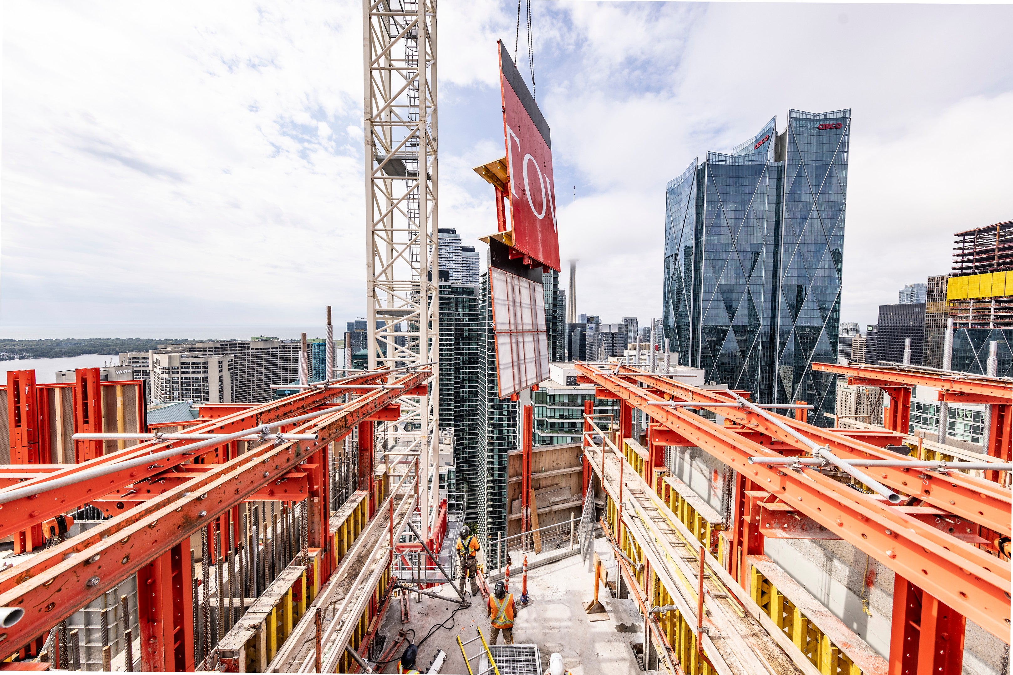 Pinnacle One Yonge